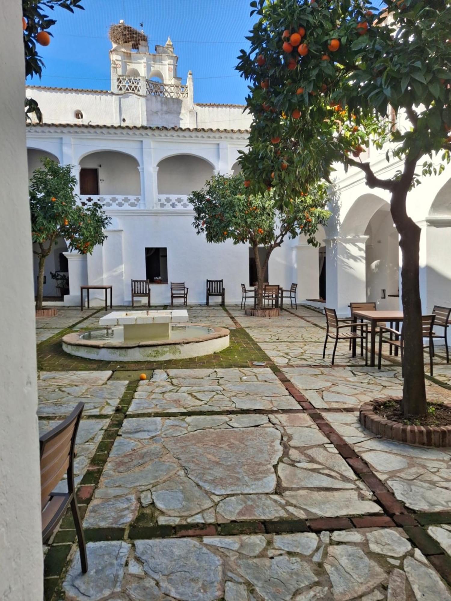 Hotel Hospederia Convento De La Parra, 06176 (Adults Only) La Parra  Esterno foto